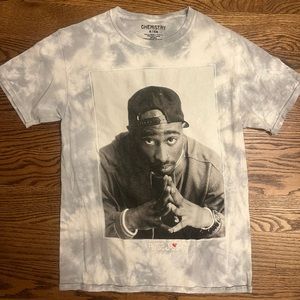 Tupac graphic tee